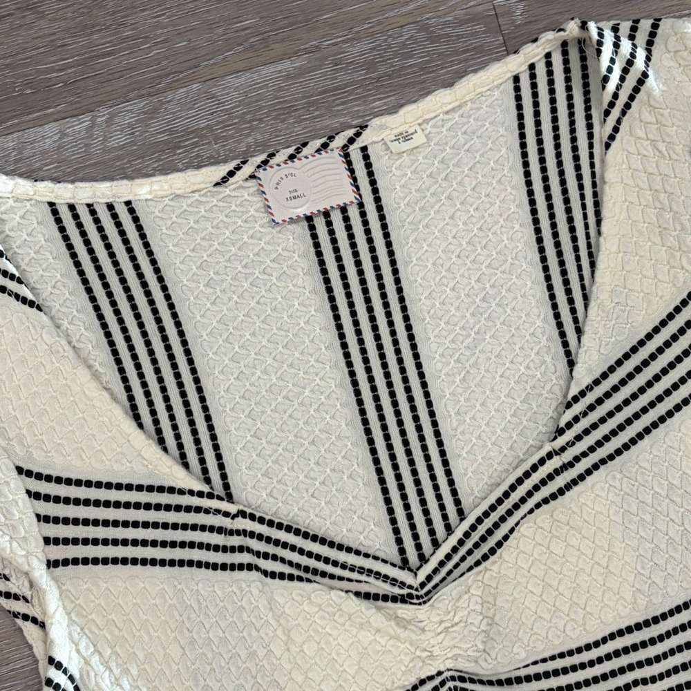 Anthropologie‎ Postmark Striped Peplum Top Cream Black Textured Knit XS